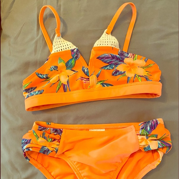 target art class bathing suits